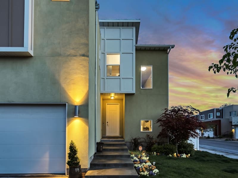 בית פרטי עם חצר וגינה - ייצוג פיצול פיזי ורעיוני במיסוי מקרקעין